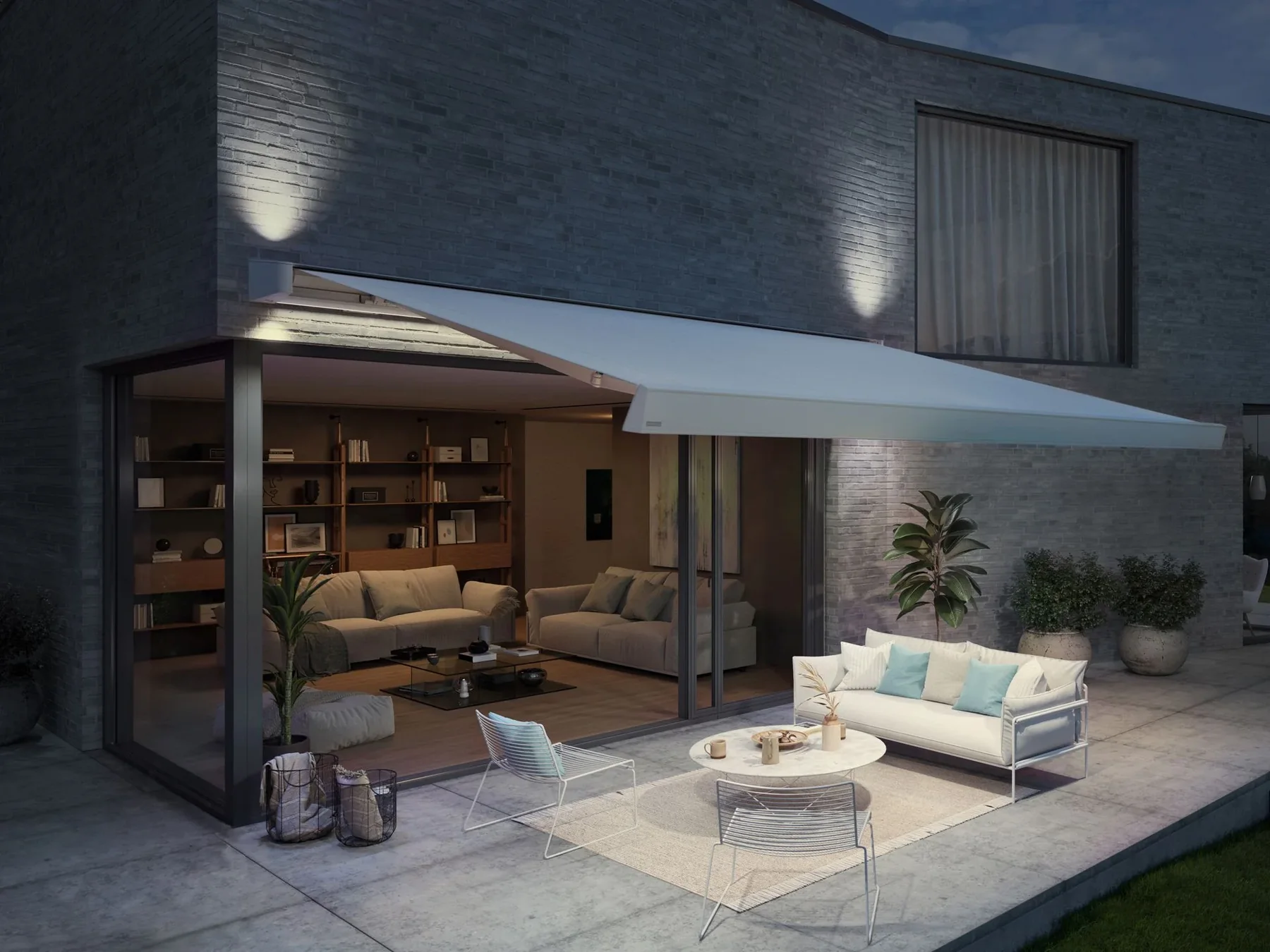 markilux MX-4 Designmarkise mit Beleuchtung Weiße markilux MX-4 Kassettenmarkise mit integrierter Beleuchtung an einer Terrasse
