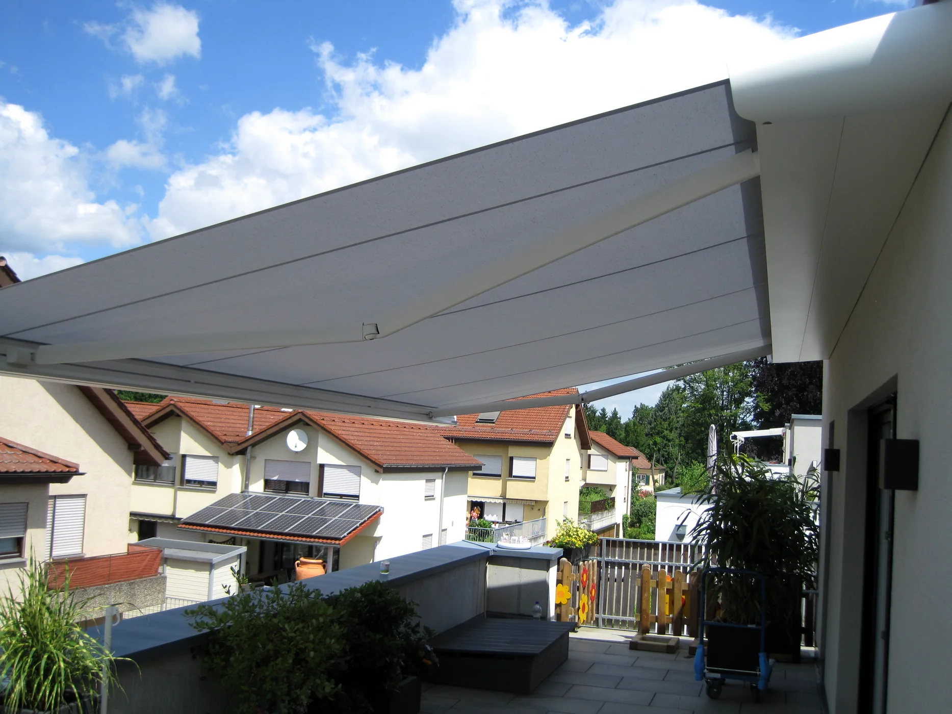 markilux MX-1 an einer Terrasse – Referenz von Fenster und Rollladen Müller