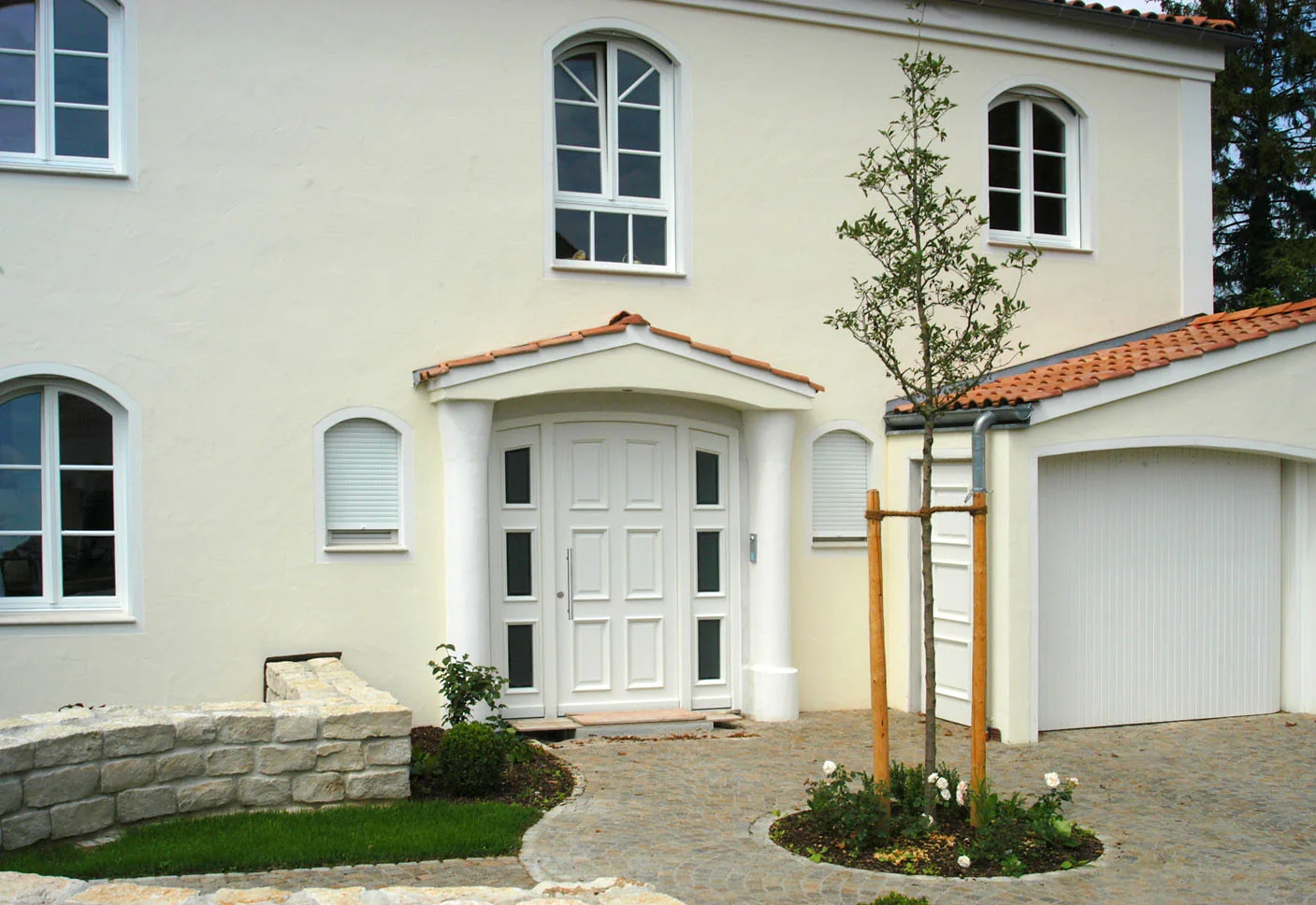 Fenster, Tür und Rollläden